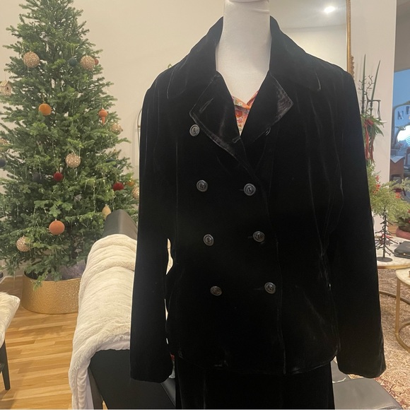 Duck Head  Women Black Velvet 2PS  Suit. Skirt in Jacket  size 12-14 - Picture 4 of 10